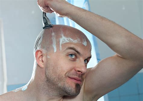 Embracing Elegance: The Mqgic Shave Bold Head Look for Every Occasion
